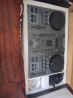 M-Audio Xponent DJ MIDI Controller
