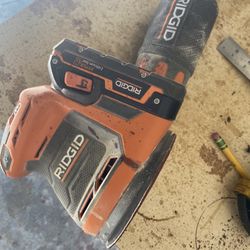 BUNCH OF TOOLS POWERTOOLS FOR SALE 