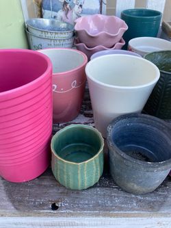 Planting containers and pots