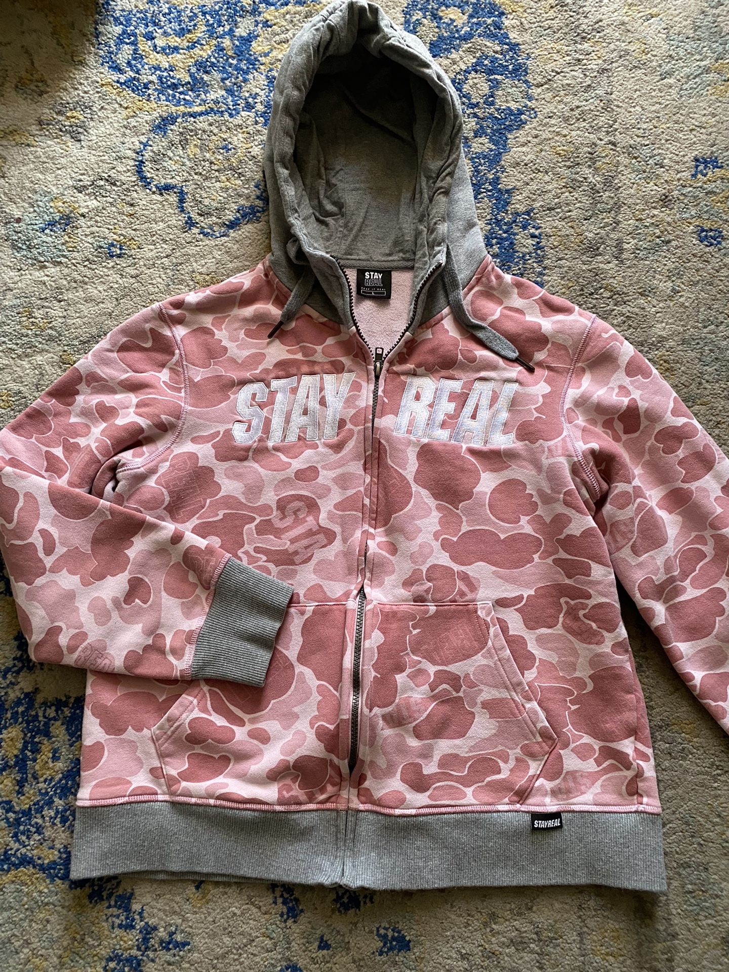 Stay Real Adult Hoodie Size L