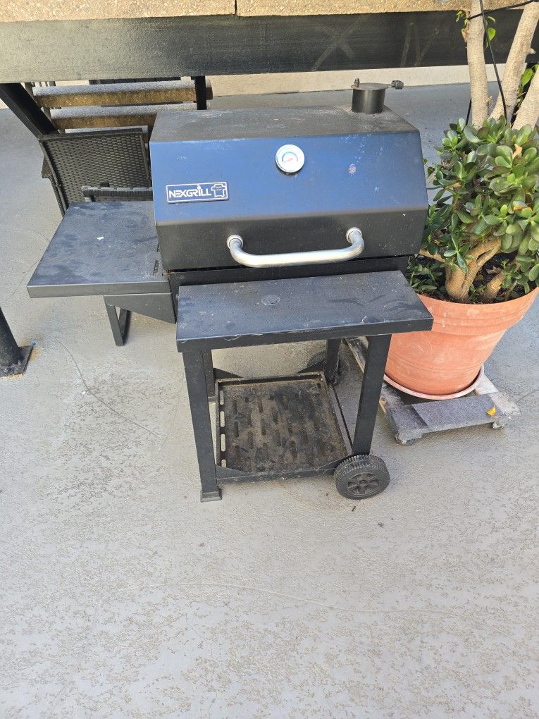Next Grill Charcoal 
