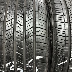 235/40R18  Goodyear