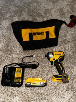DeWALT 20V MAX* ATOMIC™ Compact Brushless 1/4-inch Impact Driver
