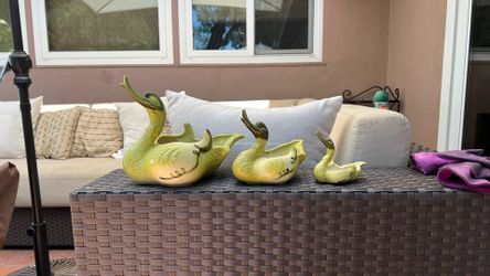 Vintage Hull Swan Pottery Set