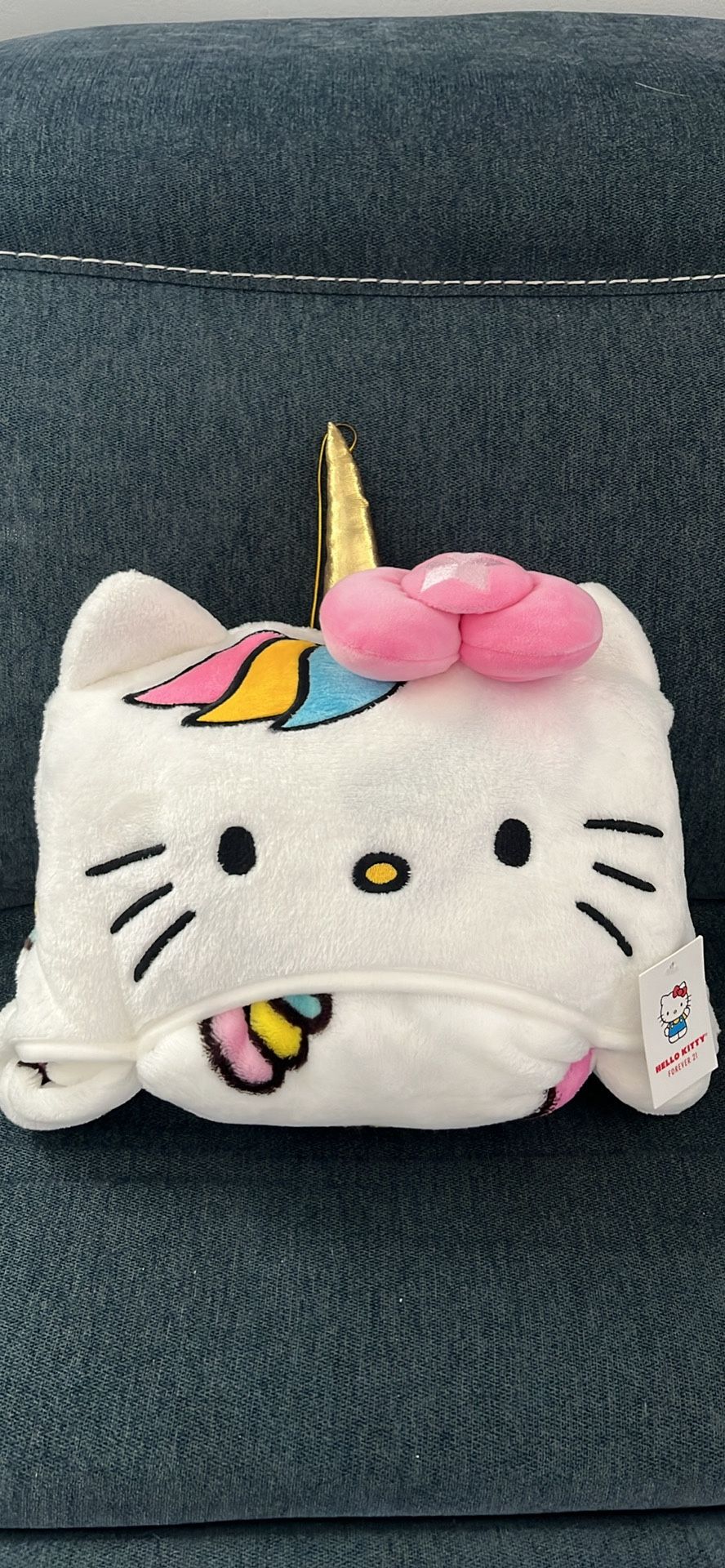 Hello Kitty blanket
