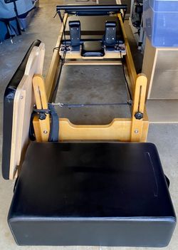 Pilates PEF Reformer