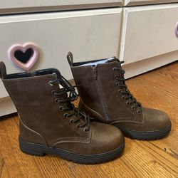 Brown Lace Up Boots