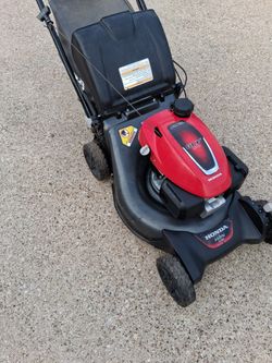 Honda lawnmower self propelled GCV 170