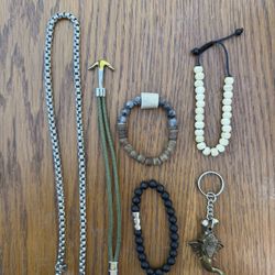 Assorted Jewelry 