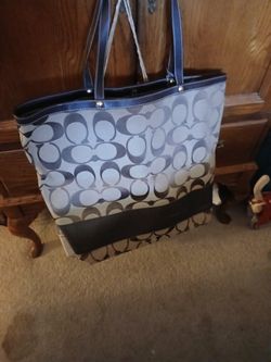 Beautiful Coach BAG .Never Used