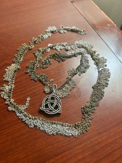 The Binding Knot: Triquetra Relic of the Arcane Covenant