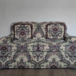 Ornate Pattern Couch Set