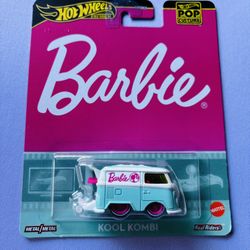 Hot Wheels Barbie Kool Kombi