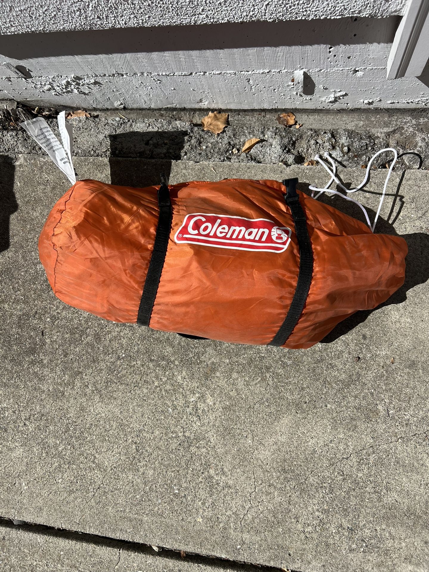 Coleman Tent Camping Hiking 4-person Evanston