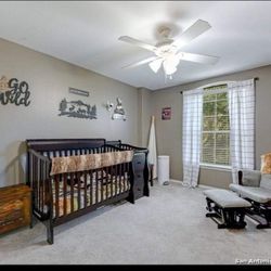Crib w/ Attached Changing Table