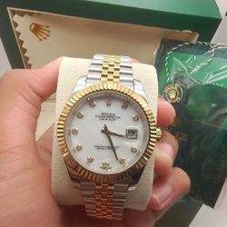 Classic Presidential-style timepiece ⌚ | Clean dial, stainless steel build | Smooth finish, solid weight | Box And Papers included