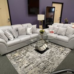 Couch Set With Top Pillows 