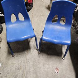 Kids Old Fashioned Stacking School Chairs