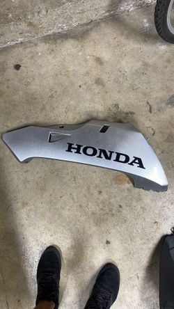 03-06 Honda Cbr600rr Right Lower Fairing 