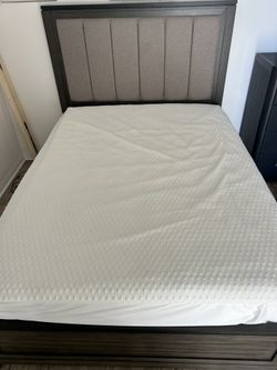 Black Bedroom Set