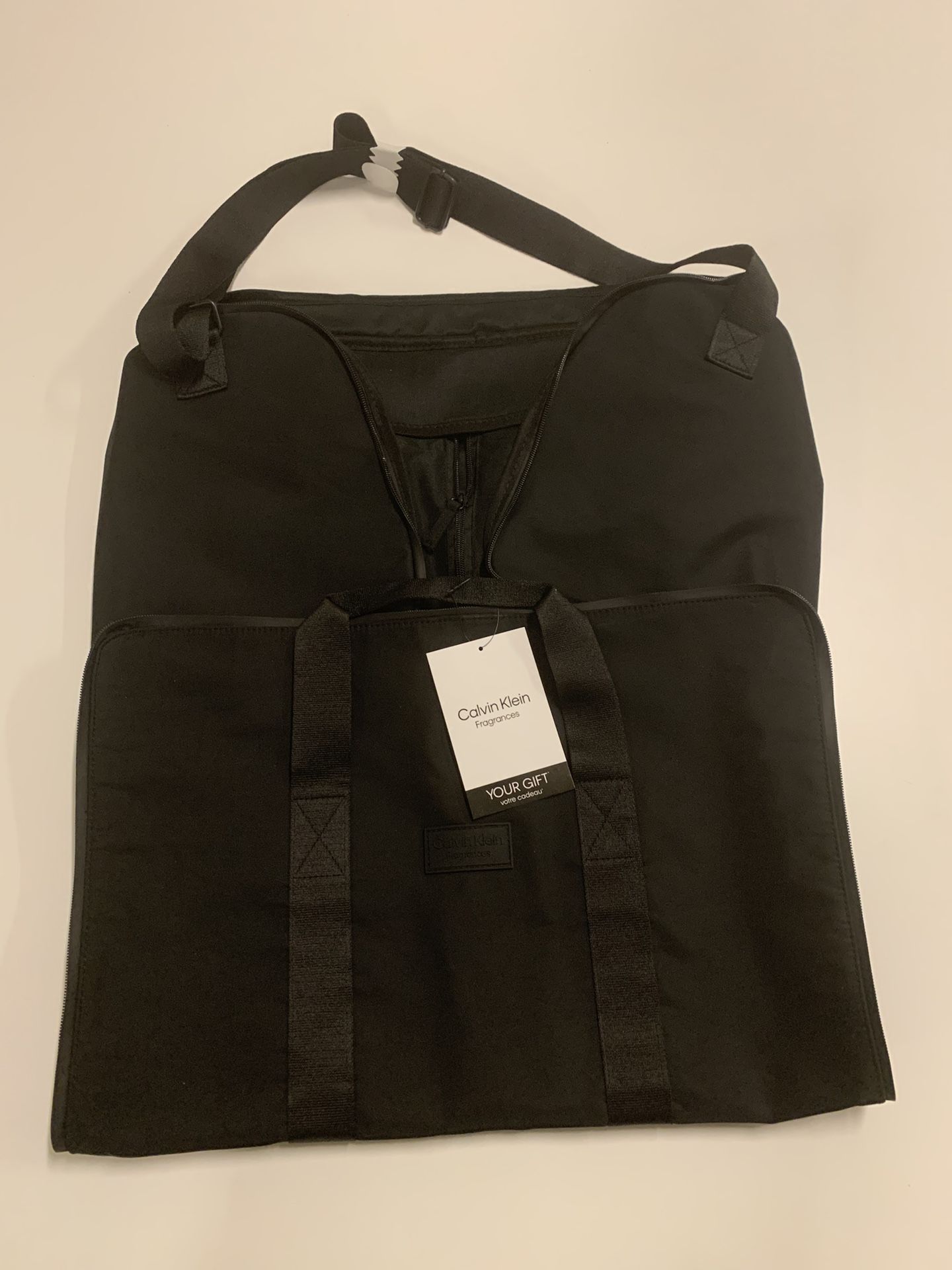 Calvin Klein’s Carry On Garment Bag, Convertible Garment Duffel Bag, Multifunctional Travel Bags for Women and Men