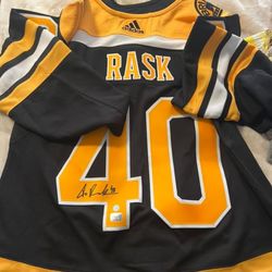 Tukka Rask Autographed bruins Jersey 