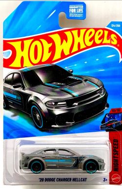 Hot Wheels '20 Dodge Charger Hellcat