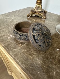 Decorative Floral Relief Jewelry Trinket Box