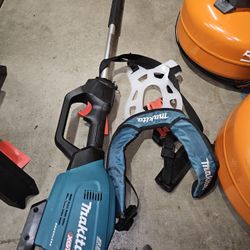 MAKITA 40V XGT 40V max Brushless Cordless 10 in. Telescoping Pole Saw, 13 ft. Length (Tool Only)