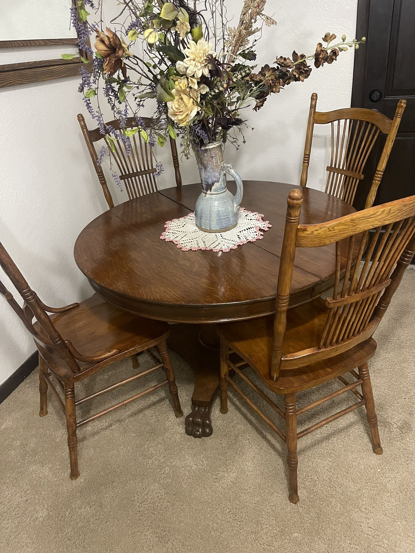 Antique beautiful oak fort chair table set claw foot