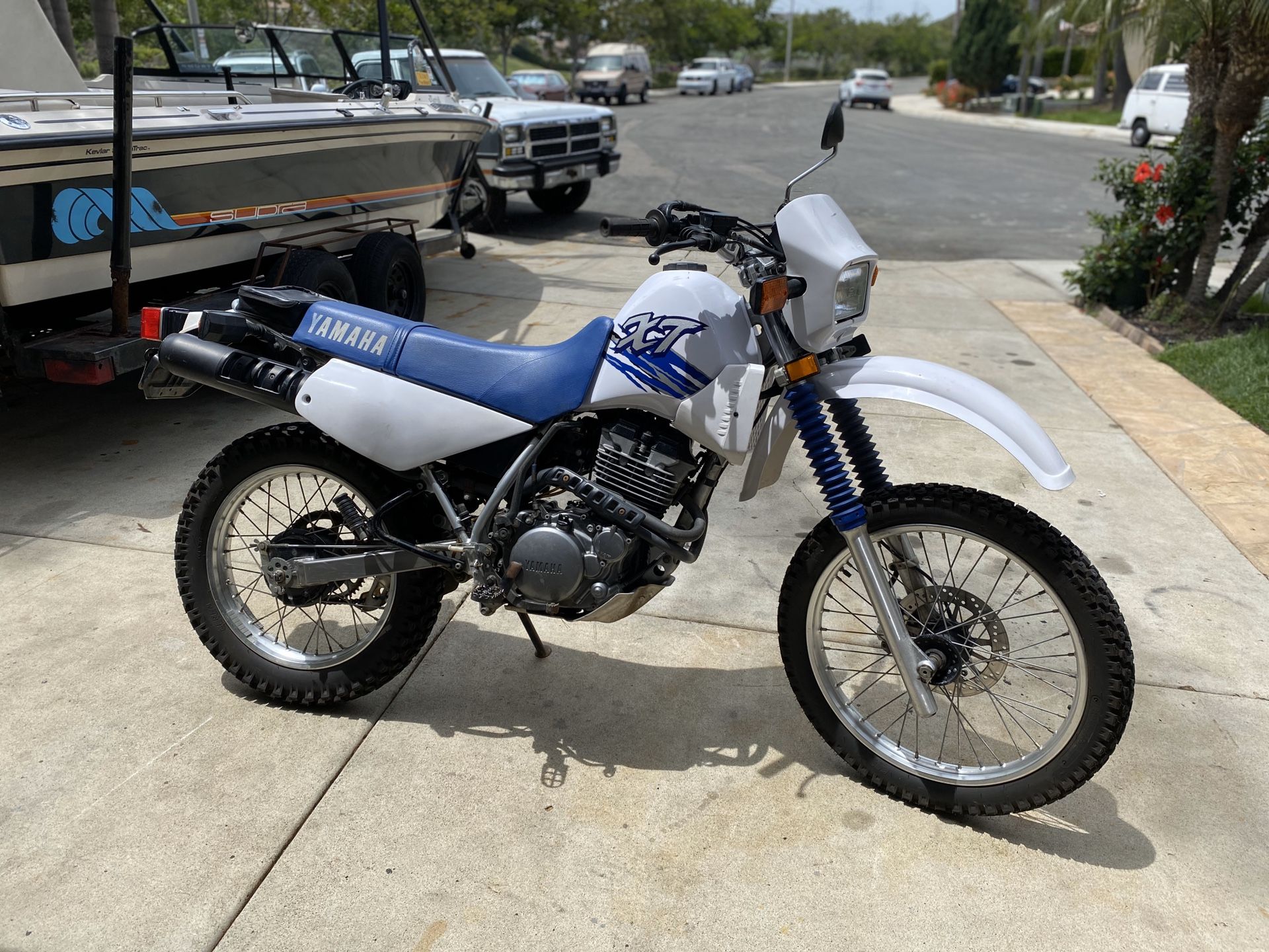 1999 Yamaha XT350 (street legal)