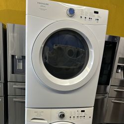 Washer And Dryer Frigifaire 