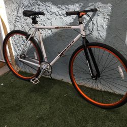 Bike 🚲 700 Fixie 55cm 