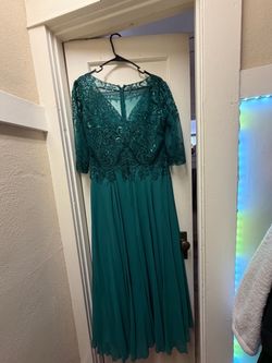 Emerald , size Large