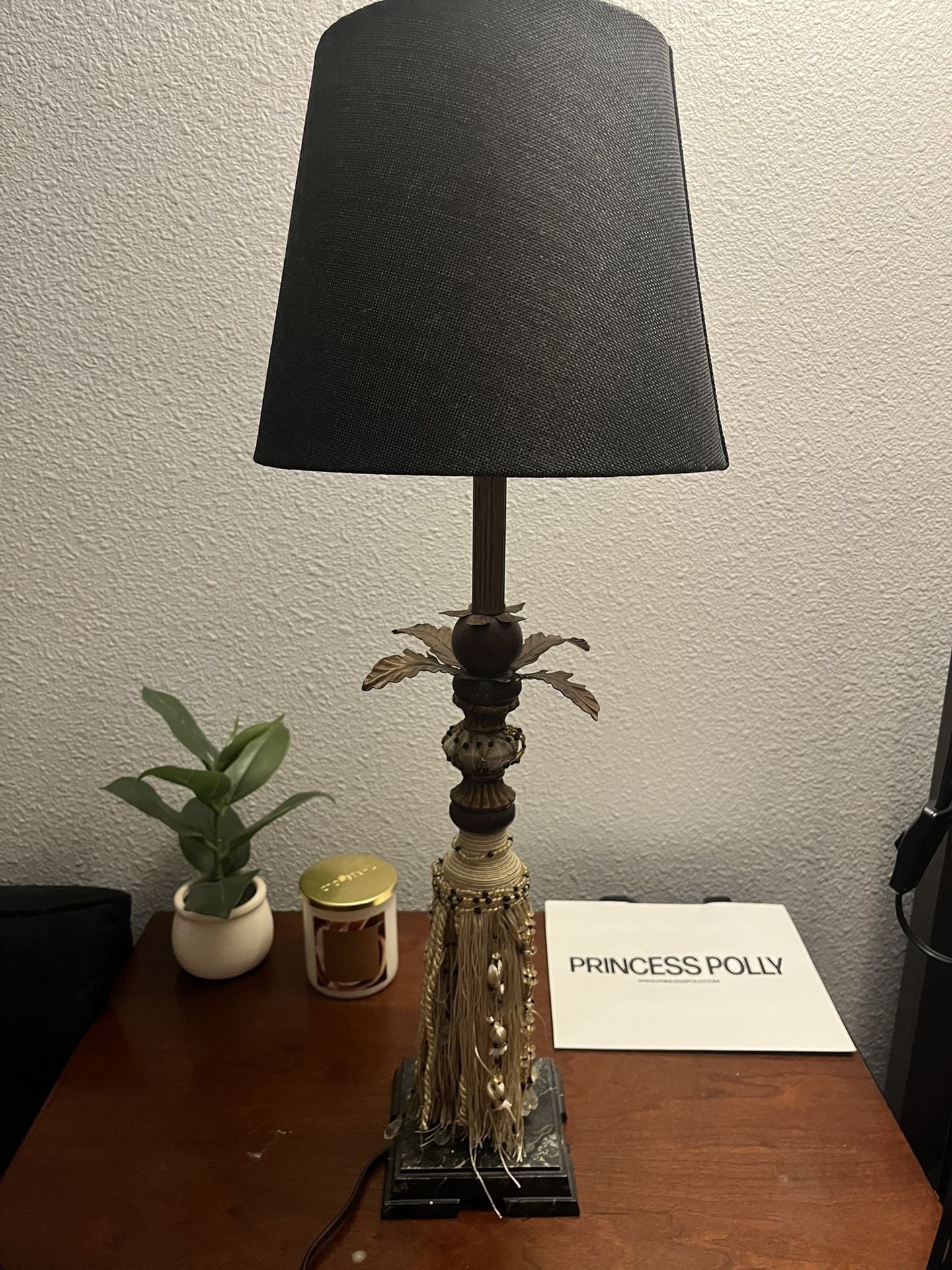 Antique Tassel Fringe Table Lamp