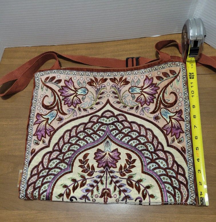 Great fall colors embroidered crossbody bag purse