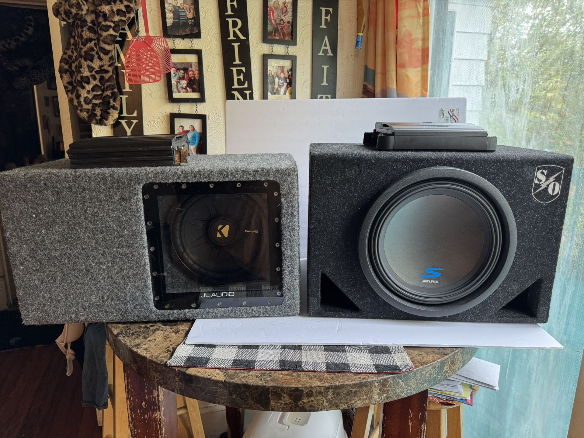 Great Car audio subwoofer setups Alpine and Kicker 