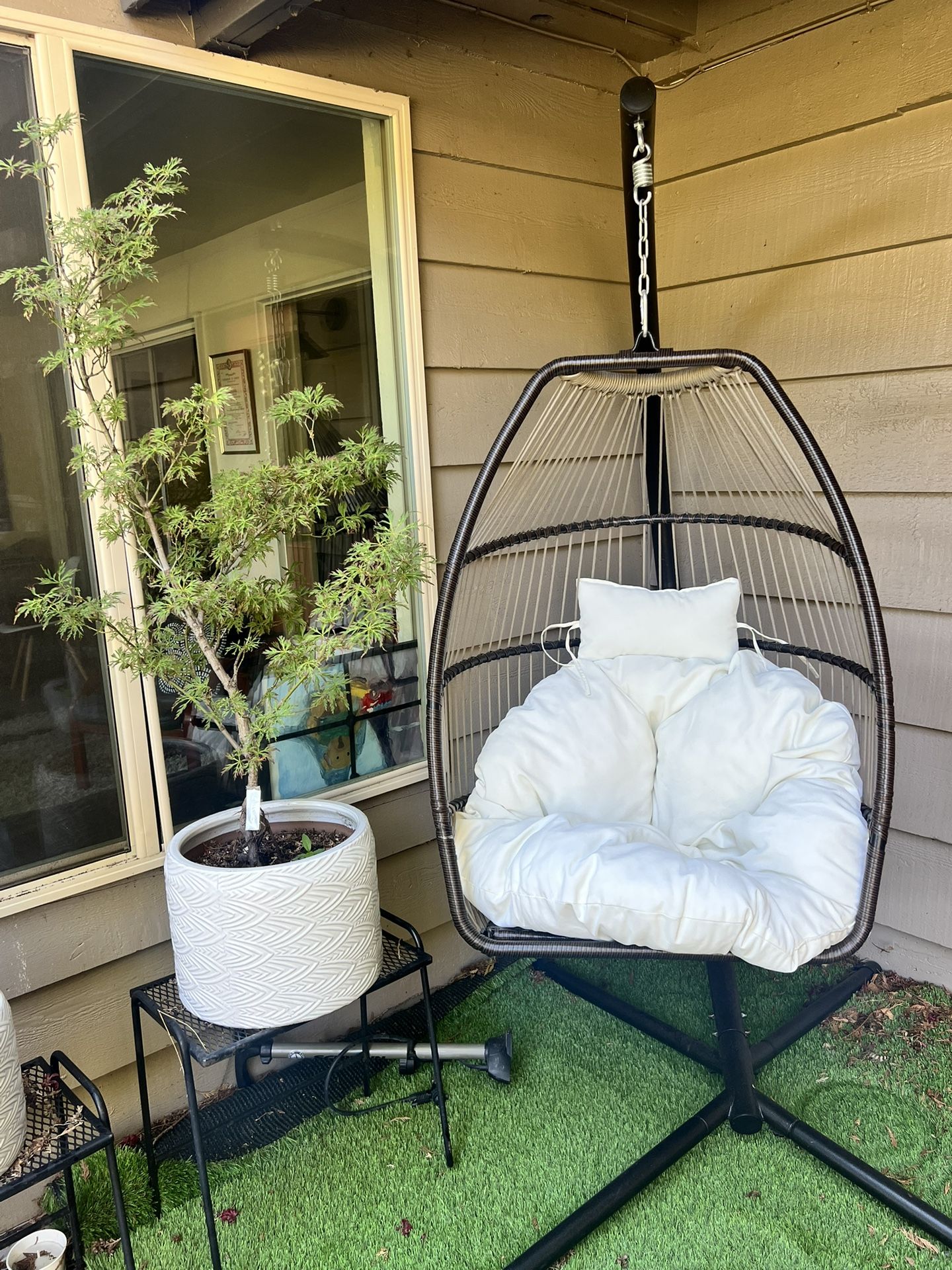Outdoor Egg Swing Chair with Stand