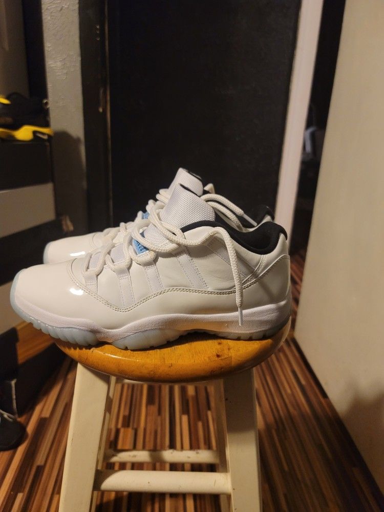 Jordan 11 Columbia Low Jordan 11 Low Columbia Good Sz $160