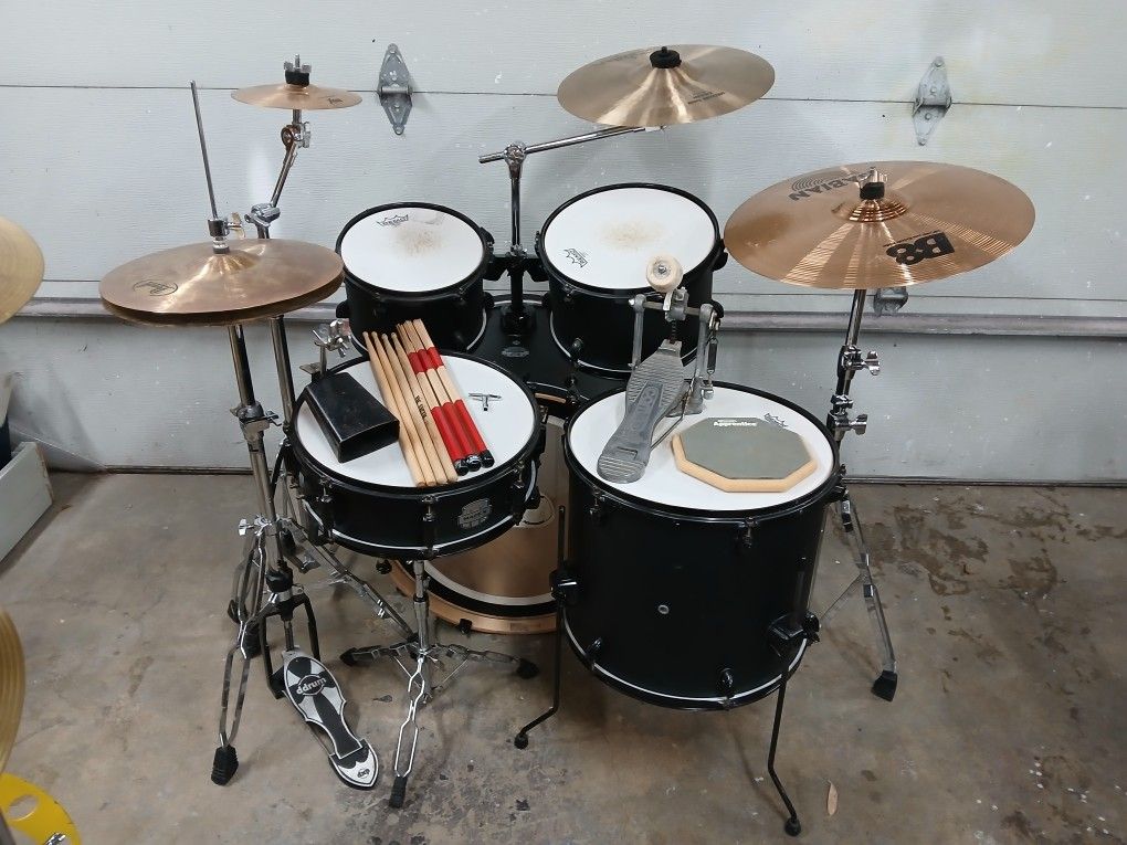 Mapex Storm Drum Set