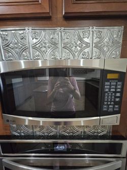 GE Profile Microwave