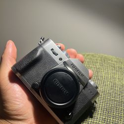 Fuji Film X-t30 ii Body