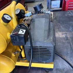 Dewalt Compressor