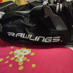 Rawlings Hybrid Players  duffle Bag $50