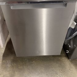 DISHWASHER 