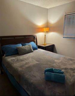 Dark Wood Queen Bed Frame with Mattress