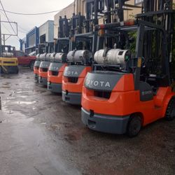 FORKLIFT TOYOTA $12.000 And Up