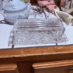 Vintage Glass Serving & Decor Lot – Bowls, Trays, Cake Stand & More