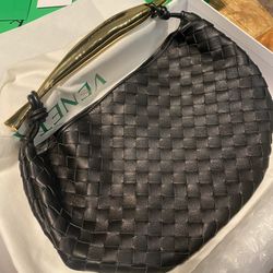 Bottega Vaneta Women’s Bag