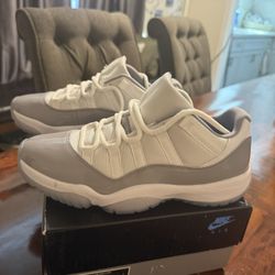 Air Jordan Retro Lo